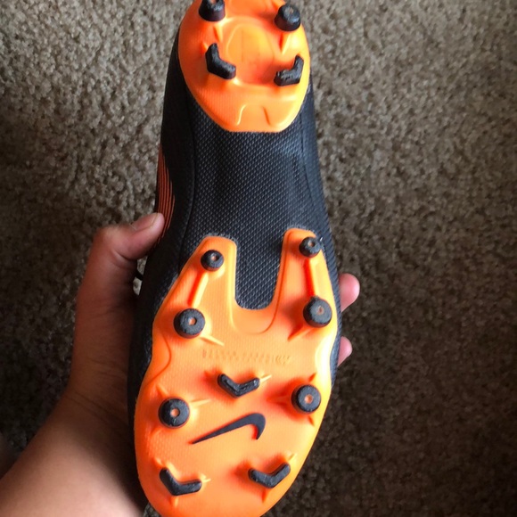 nike mercurial superfly 6 pro - Picture 2 of 4